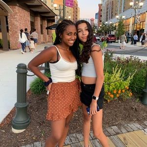 Meet your Posher, Helina